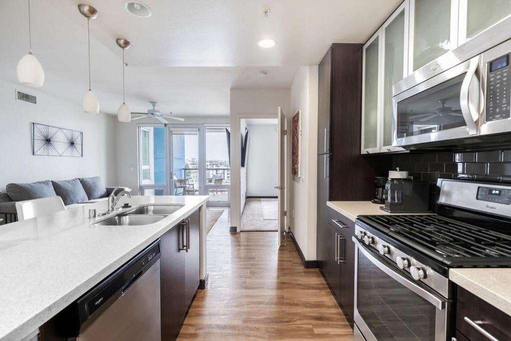 New 2bed Upscale Apartamento *